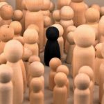 ビジネスにおいて「地」はひとりひとりを大切にするが「風」はひとりひとりに固執しないこと