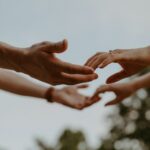 「人を傷つけるのが怖い」という気持ちの奥にあるもの